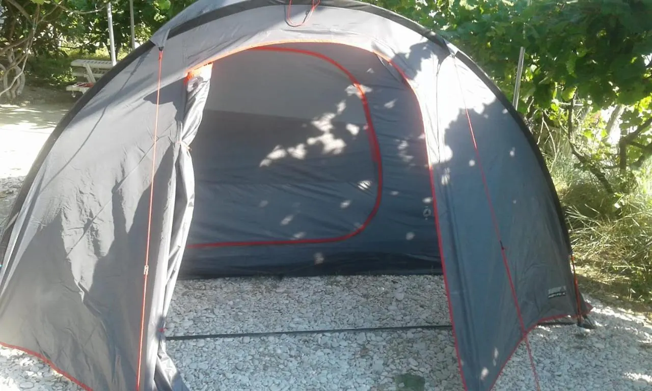 Camping Jungle In Borsh 0*,